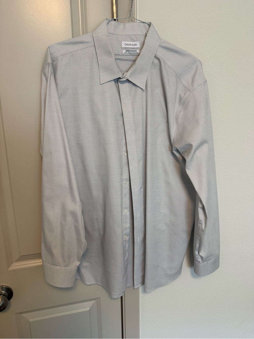 Calvin Klein Men's Pale Blue Dress Shirt - Spread Collar